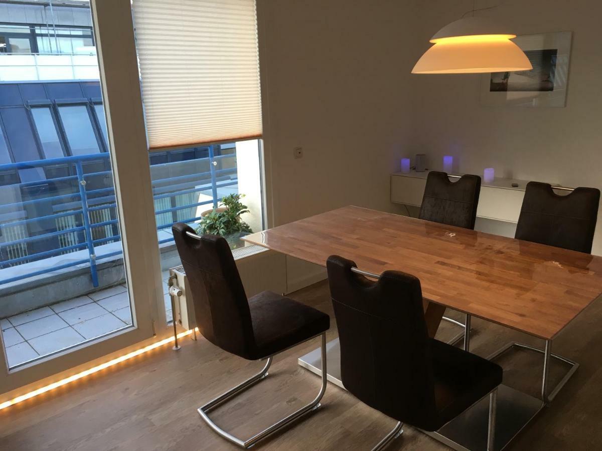 Moderne Wohnung Leipzig Bagian luar foto